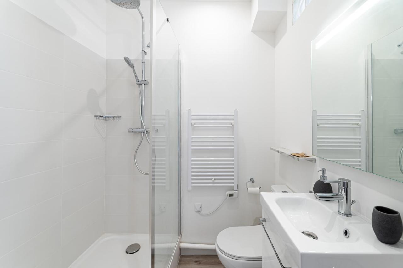 Appartement Marseille: Superbe vue sur Notre-Dame de la Garde Extérieur photo